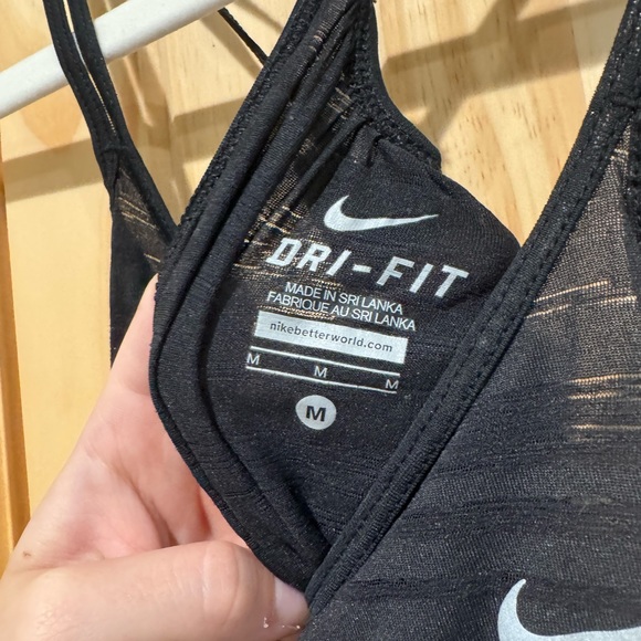 Nike razorback shirt - Picture 2 of 2